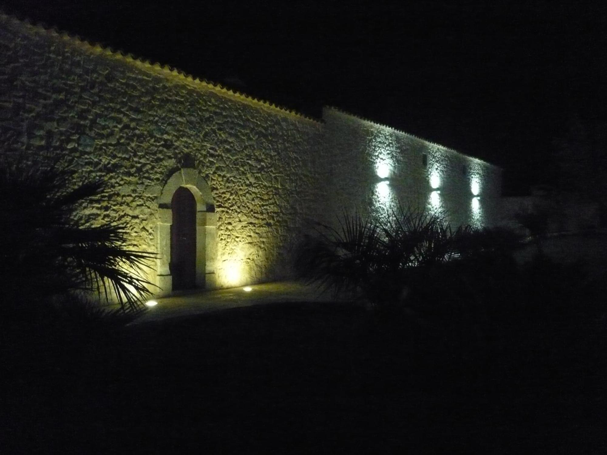 Relais Cimilla B&B Ragusa Bagian luar foto