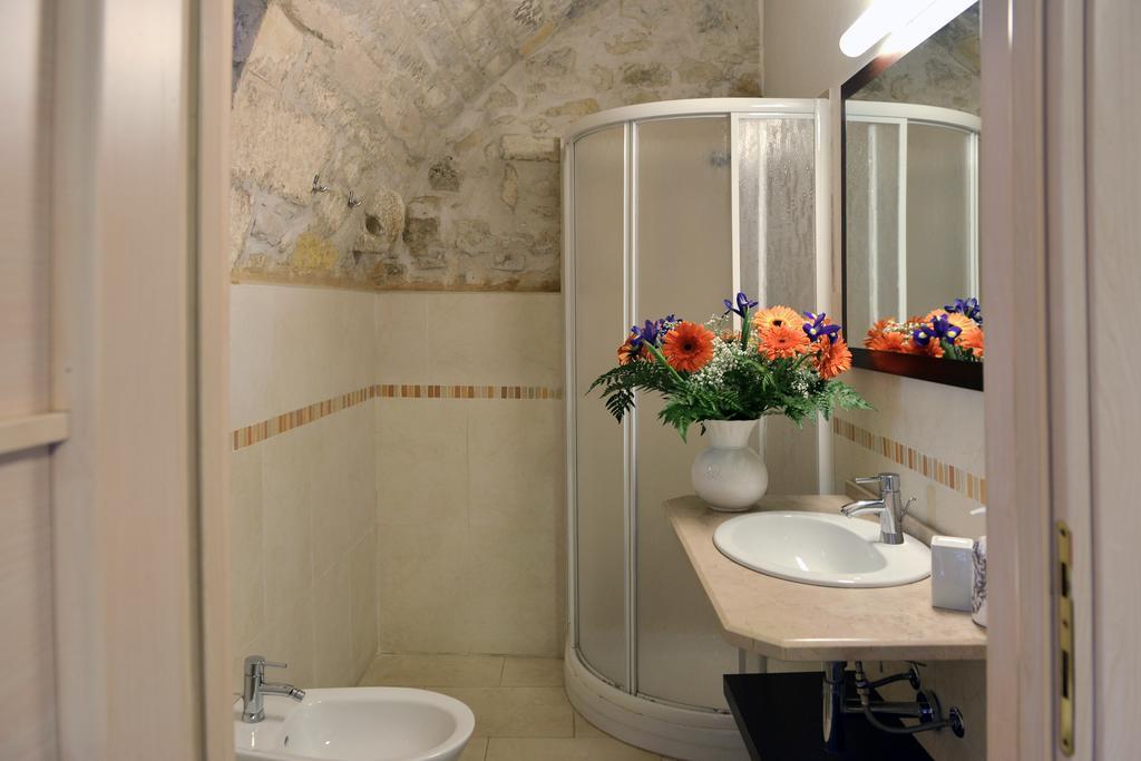 Relais Cimilla B&B Ragusa Bagian luar foto
